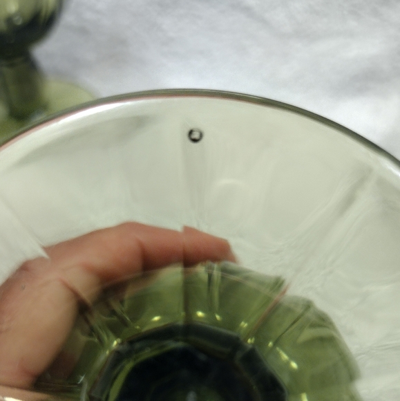 Set of 4 Green Glass Goblets - Picture 6 of 7